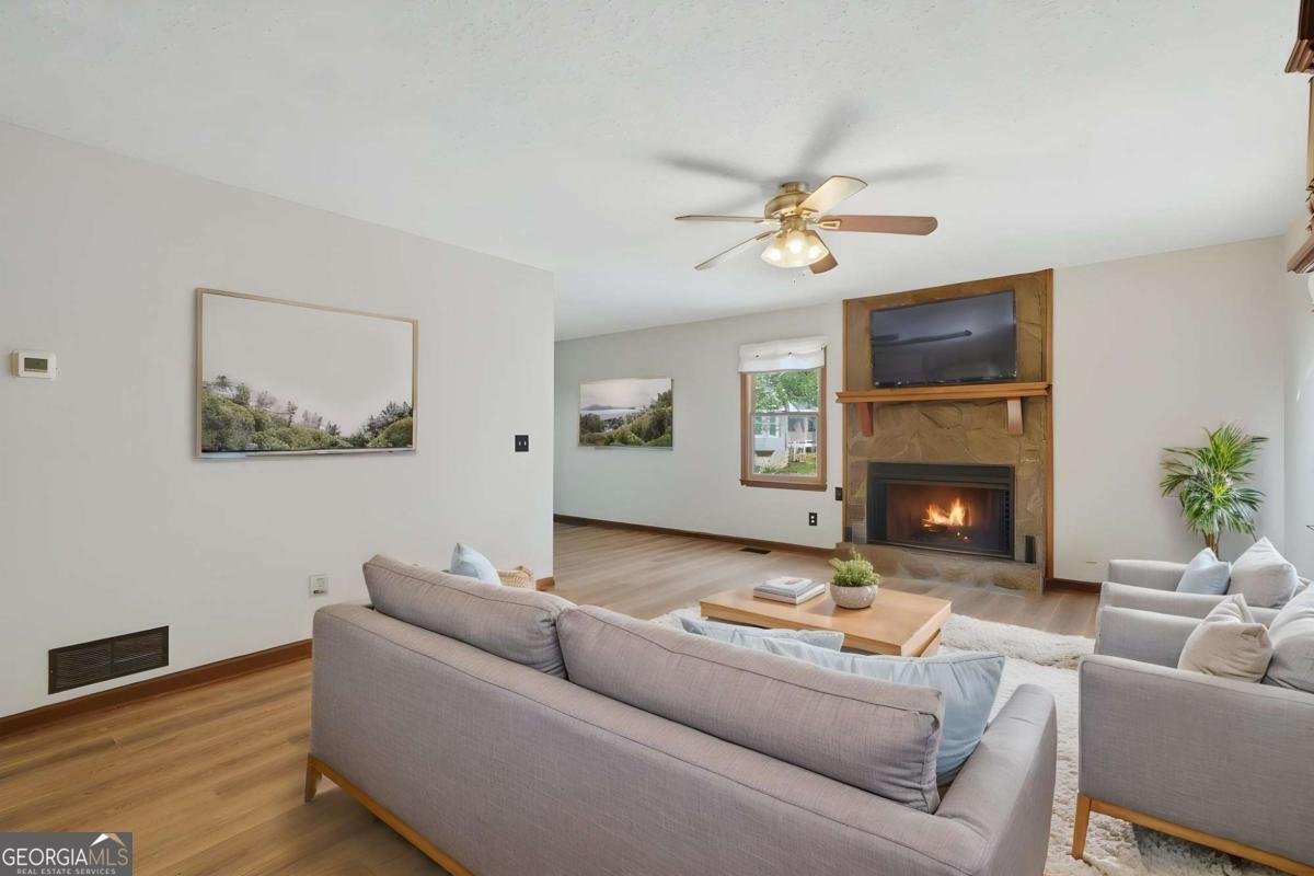 190 Lori Lane Canton - Photo 6