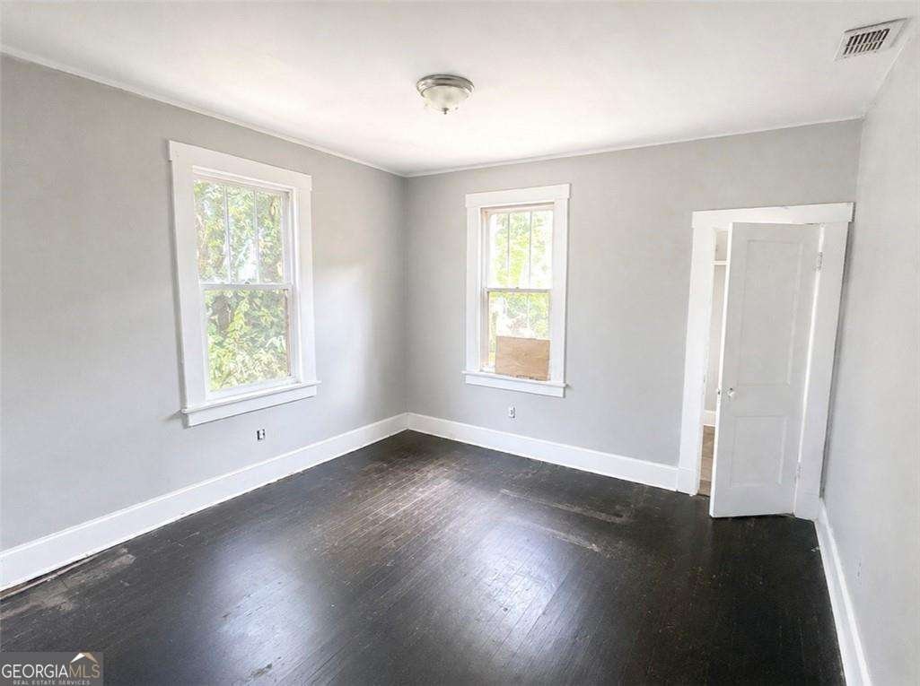 1307 42nd Street Savannah - Photo 8