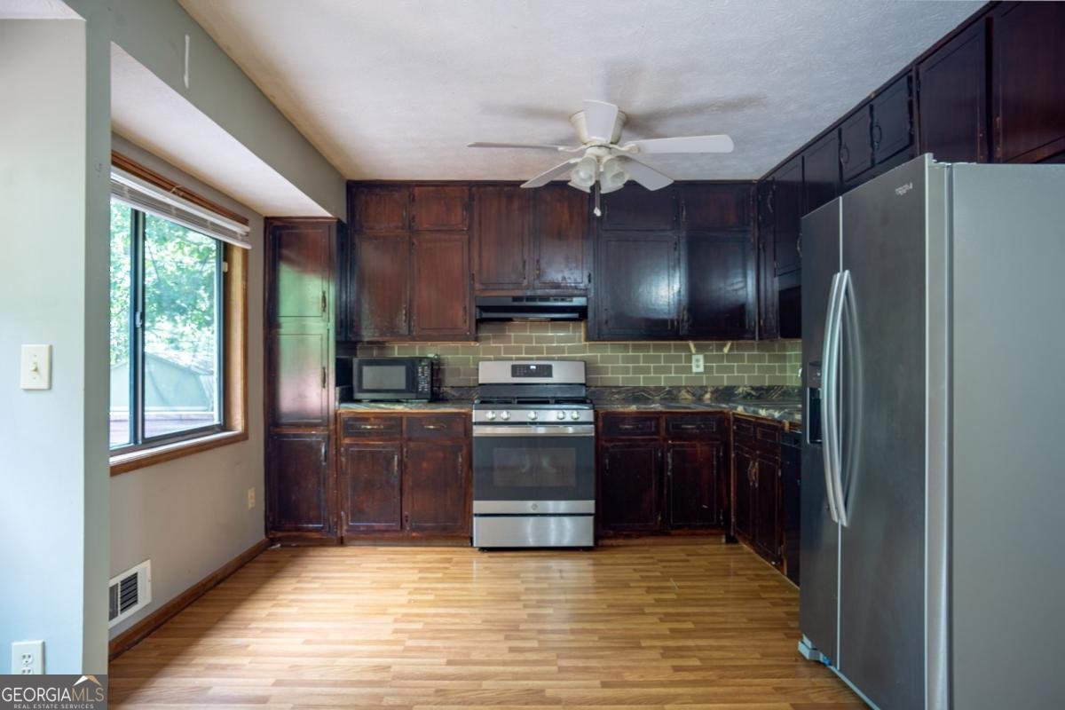 381 Windsor Walk Conyers - Photo 9