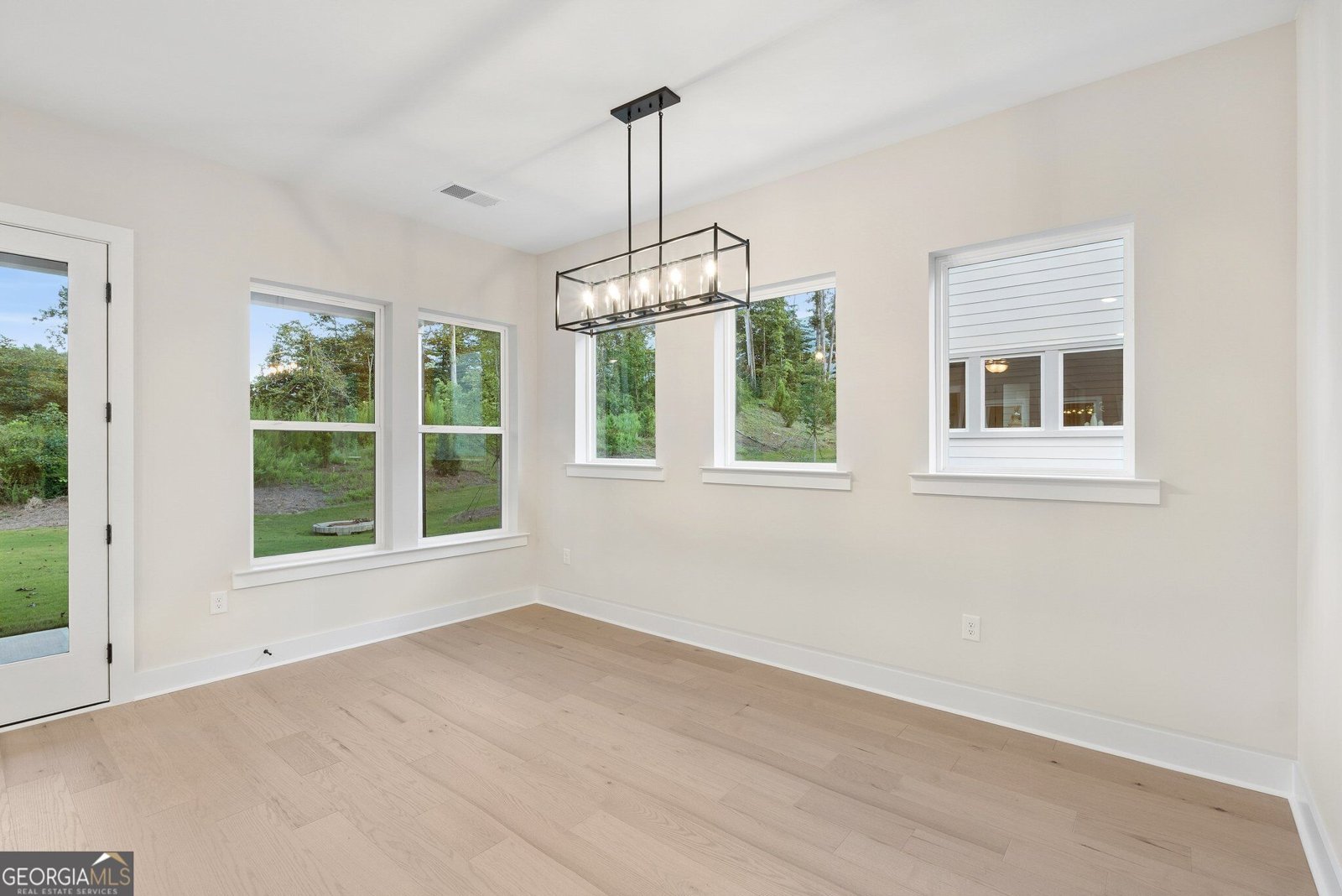 4665 Beechnut Circle Cumming - Photo 11