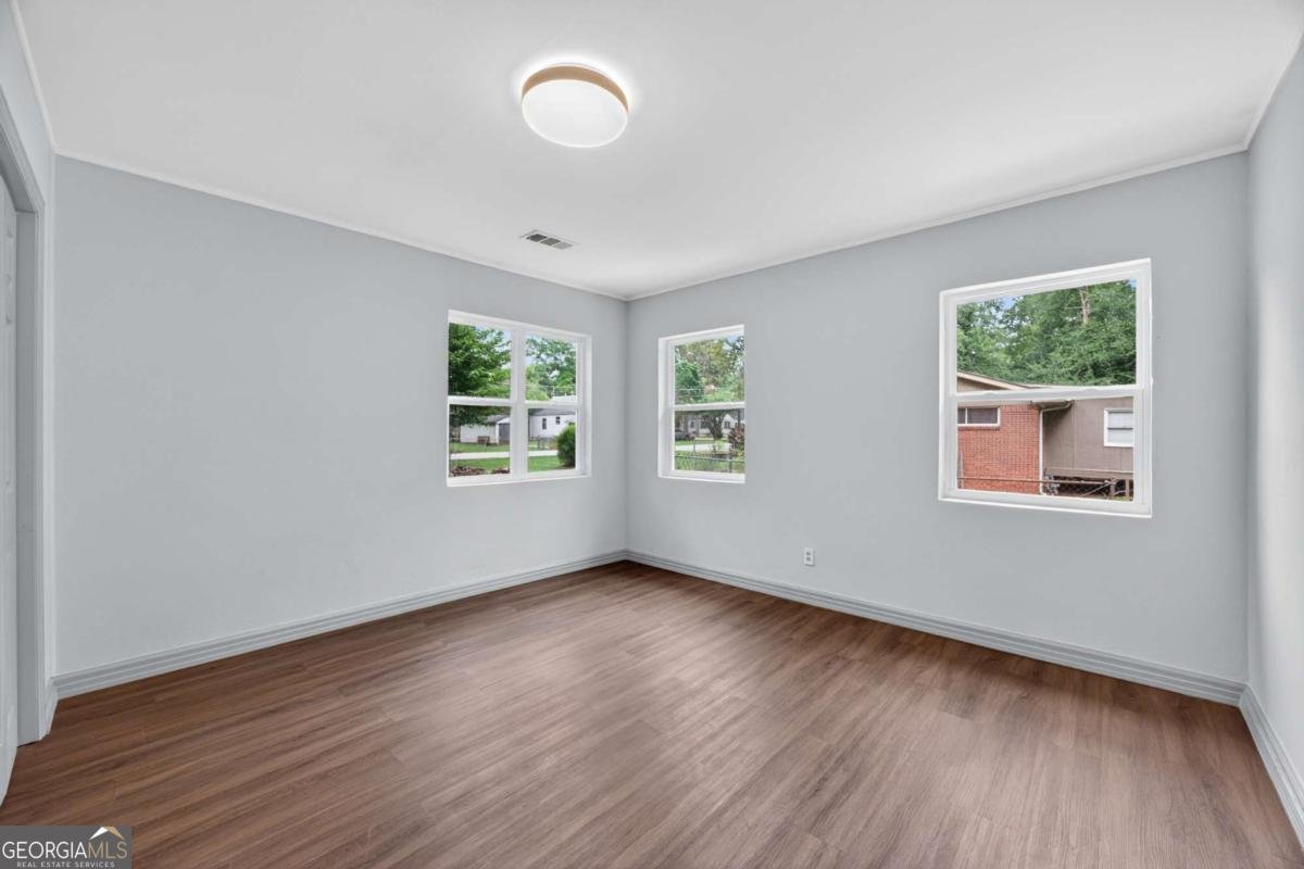 953 South Avenue Forest Park - Photo 12