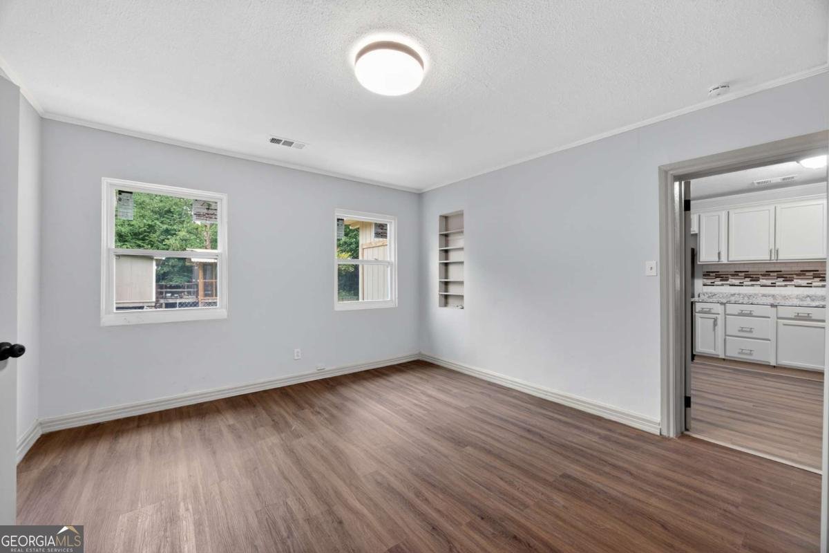 953 South Avenue Forest Park - Photo 15