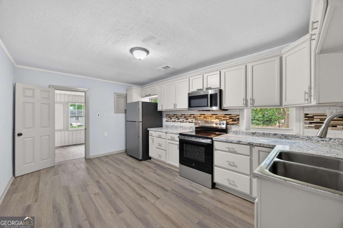 953 South Avenue Forest Park - Photo 18