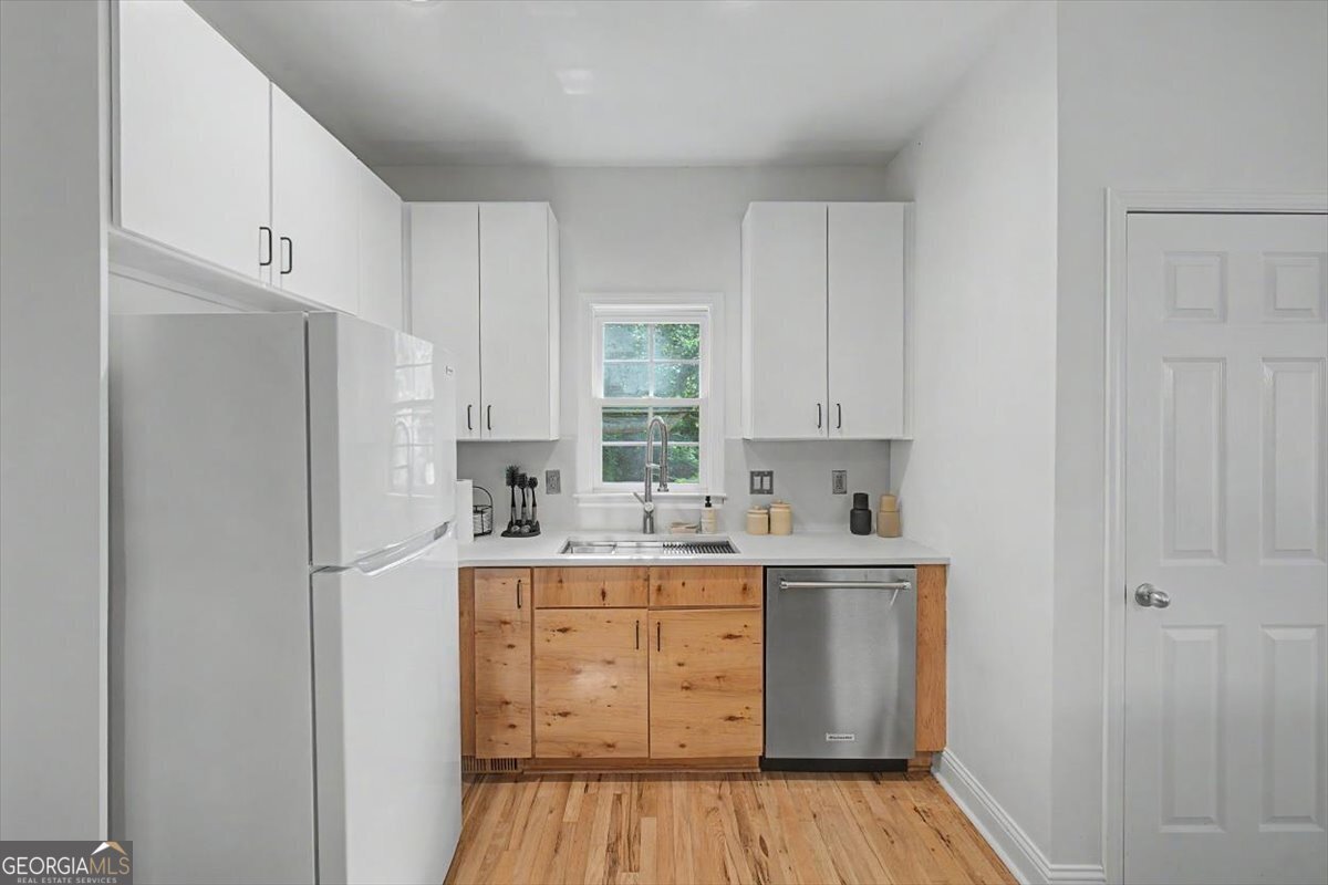1450 Sylvan Circle Atlanta - Photo 19