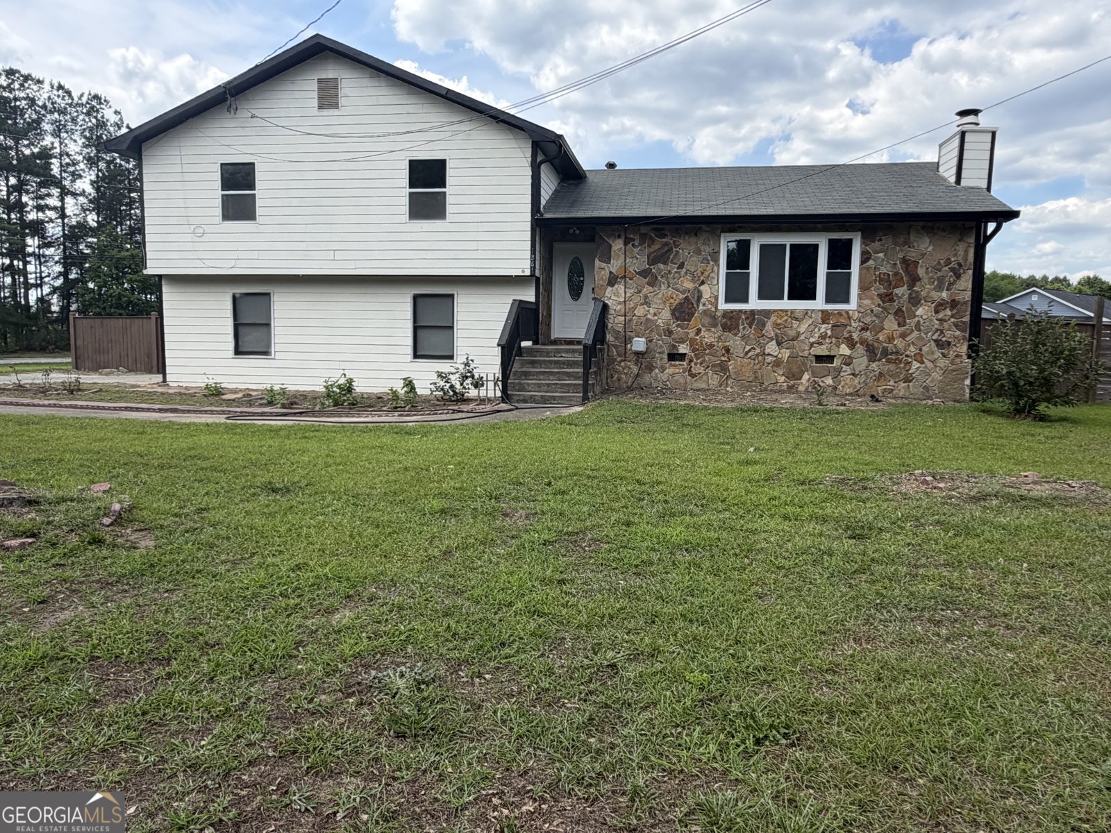 1861 Pharr Road Snellville - main photo