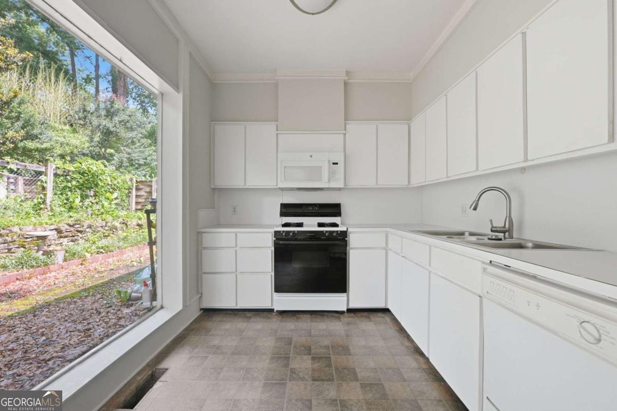 868 Durant Place Atlanta - Photo 13