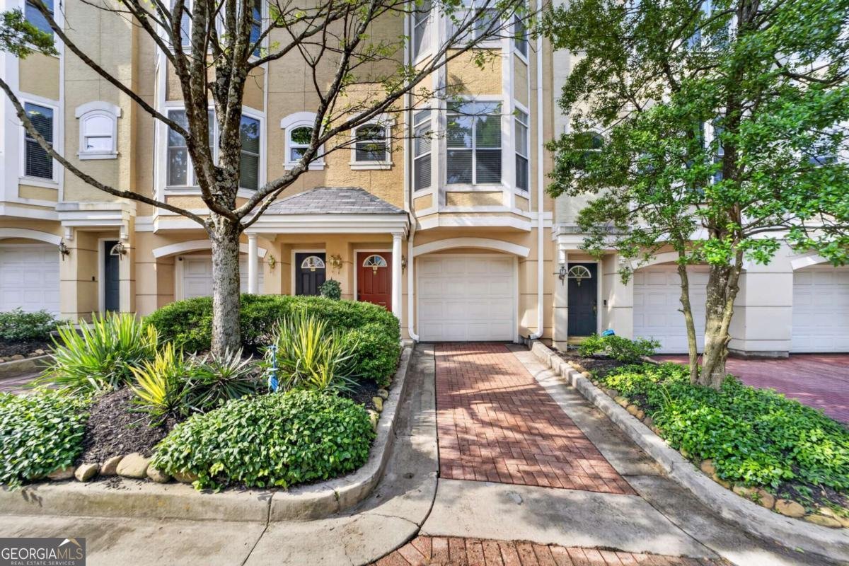 375 Highland Avenue Atlanta - main photo