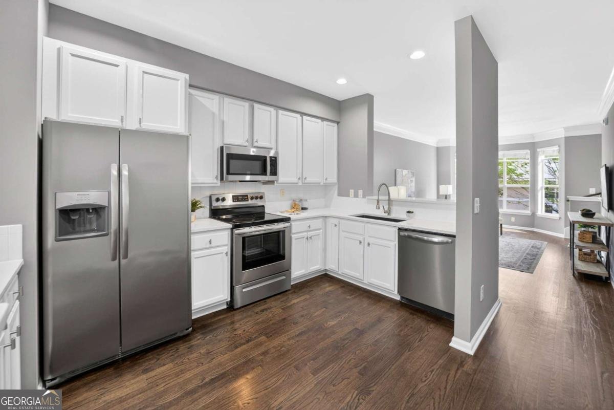 375 Highland Avenue Atlanta - Photo 8
