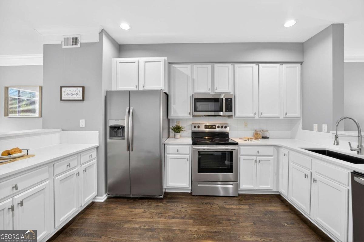 375 Highland Avenue Atlanta - Photo 9
