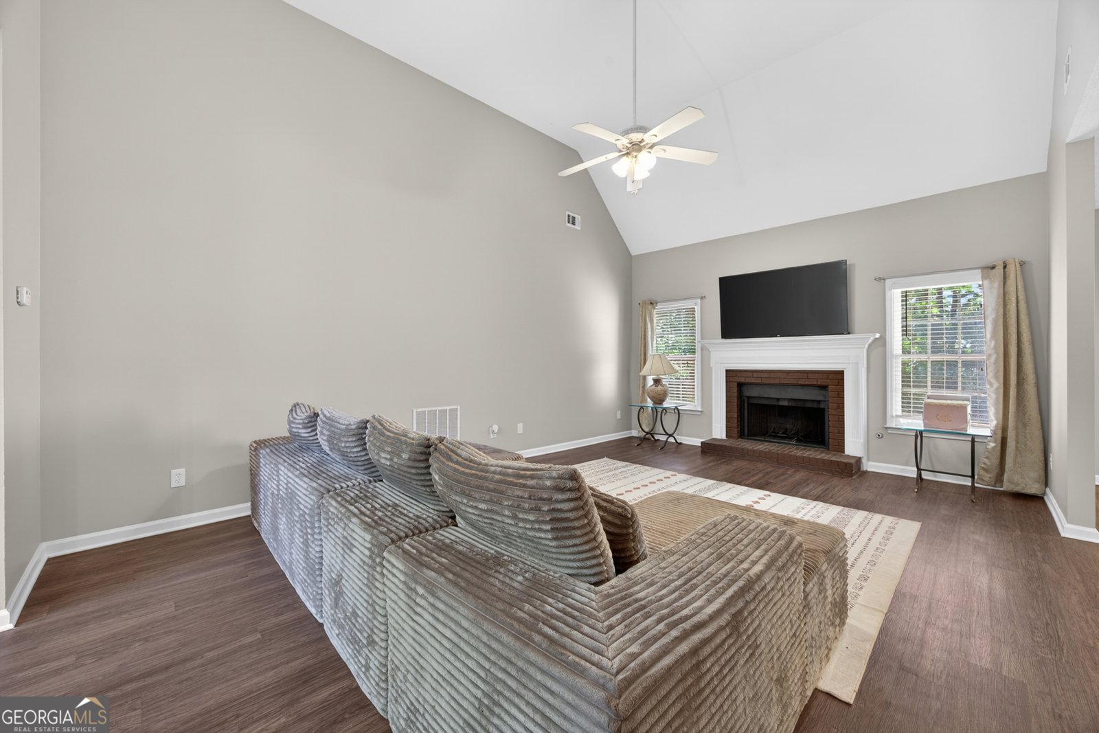 914 Georgian Point Drive Lawrenceville - Photo 7