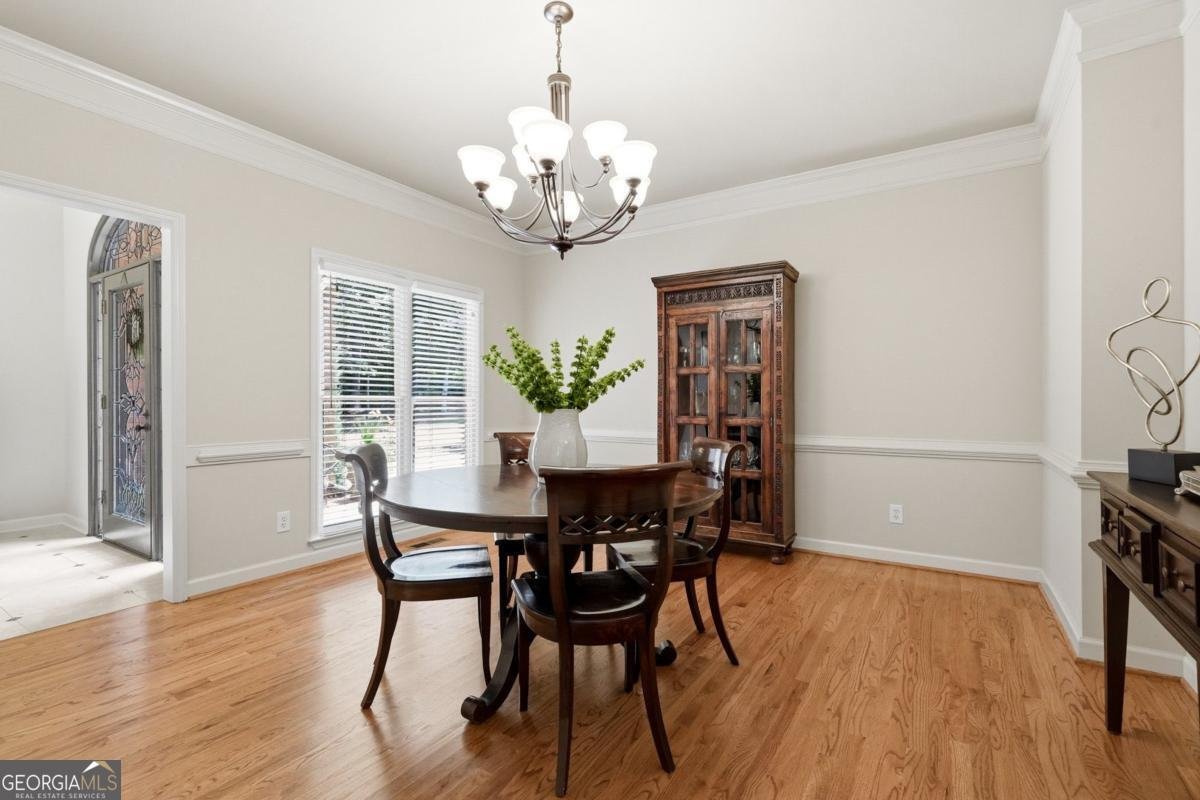 6530 Calamar Drive Cumming - Photo 10