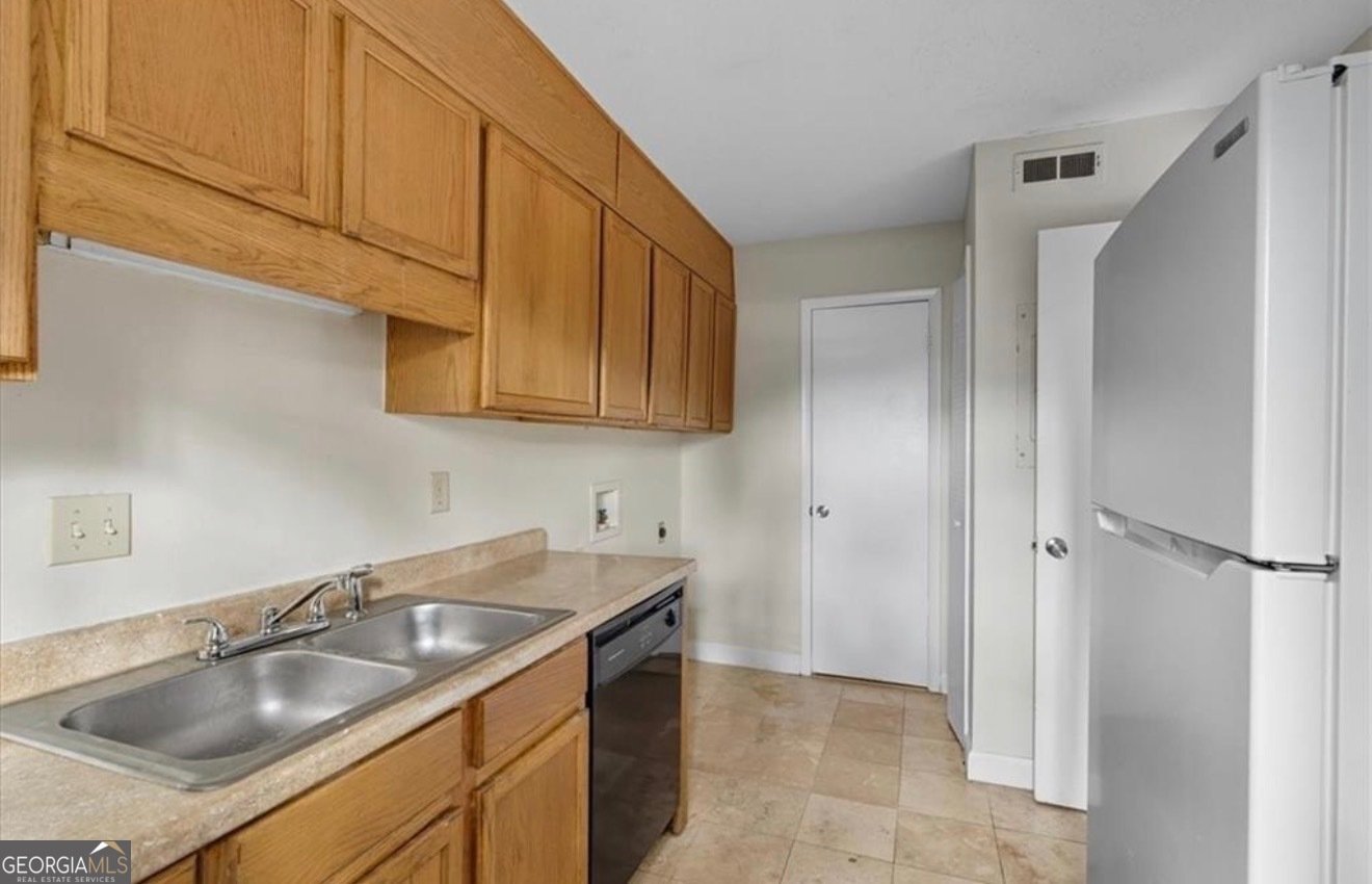 4701 Flat Shoals Road Union City - Photo 8