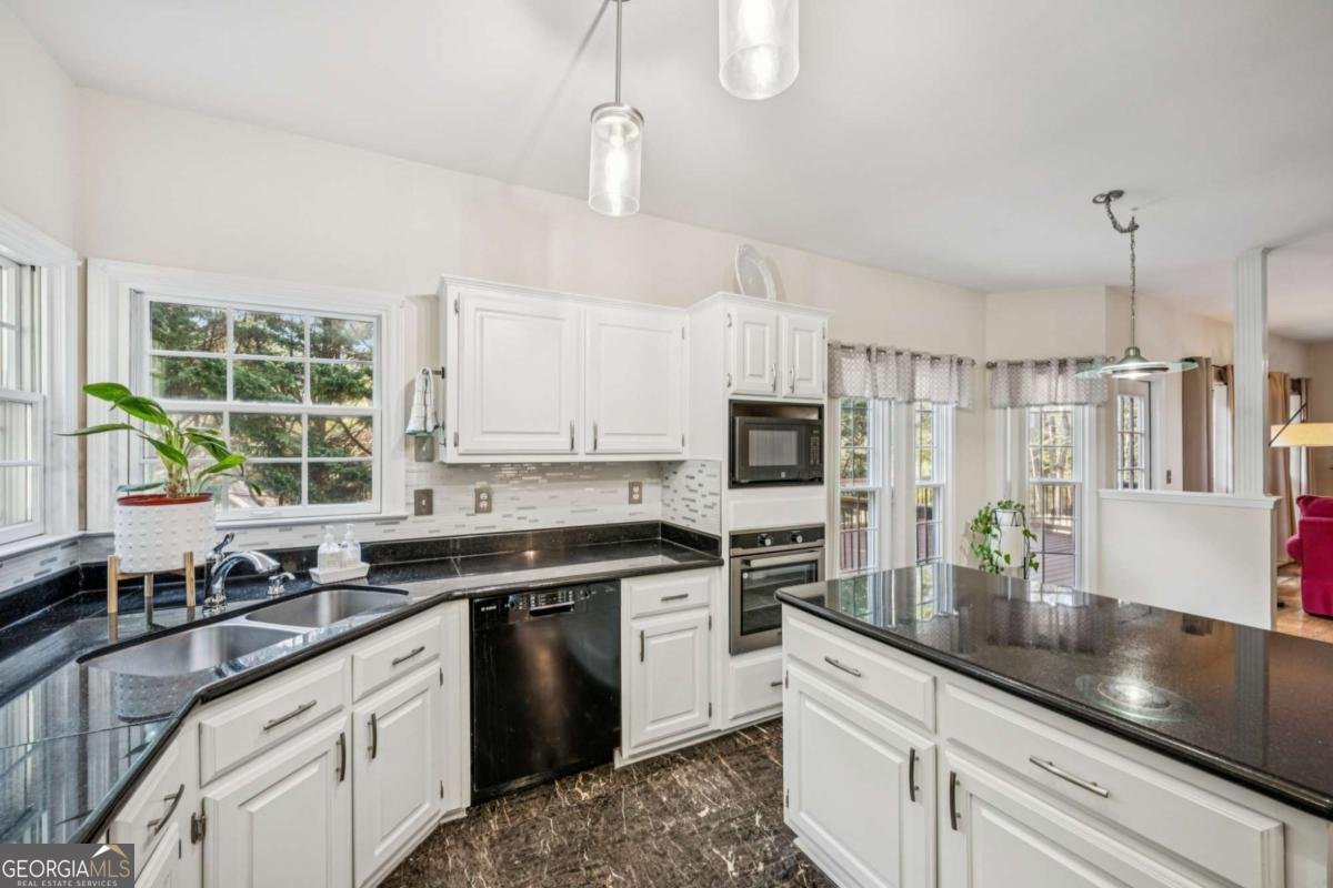 3401 Longfield Drive Snellville - Photo 11