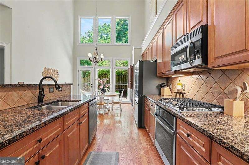 6118 Narcissa Place Johns Creek - Photo 10