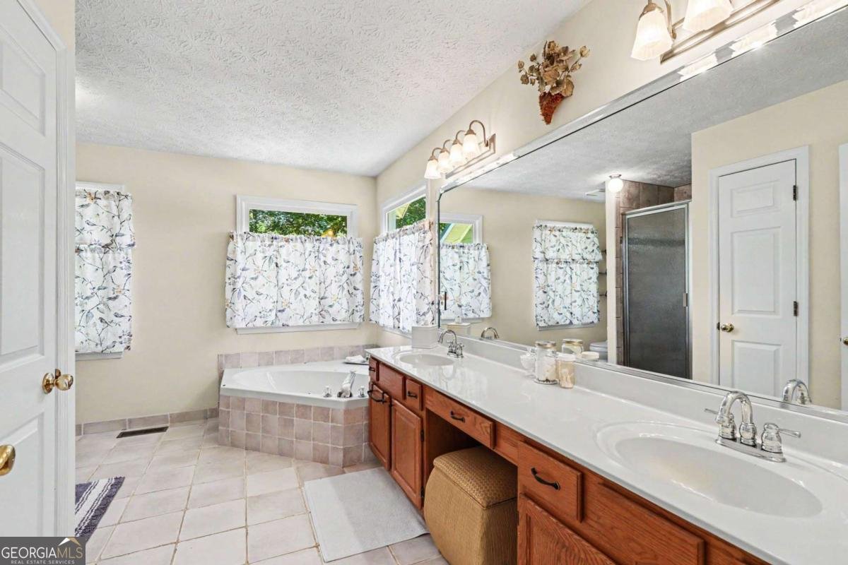 200 Sutallee Ridge Lane White - Photo 40