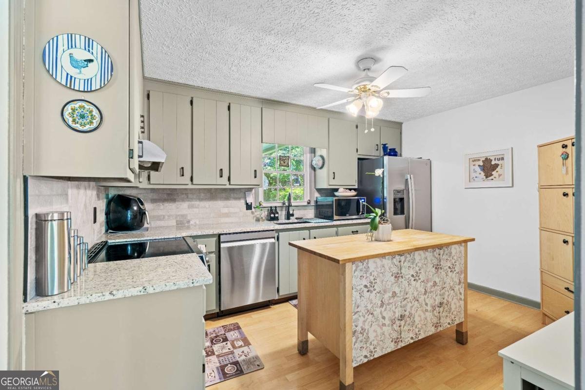 204 Bascomb Lane Woodstock - Photo 10