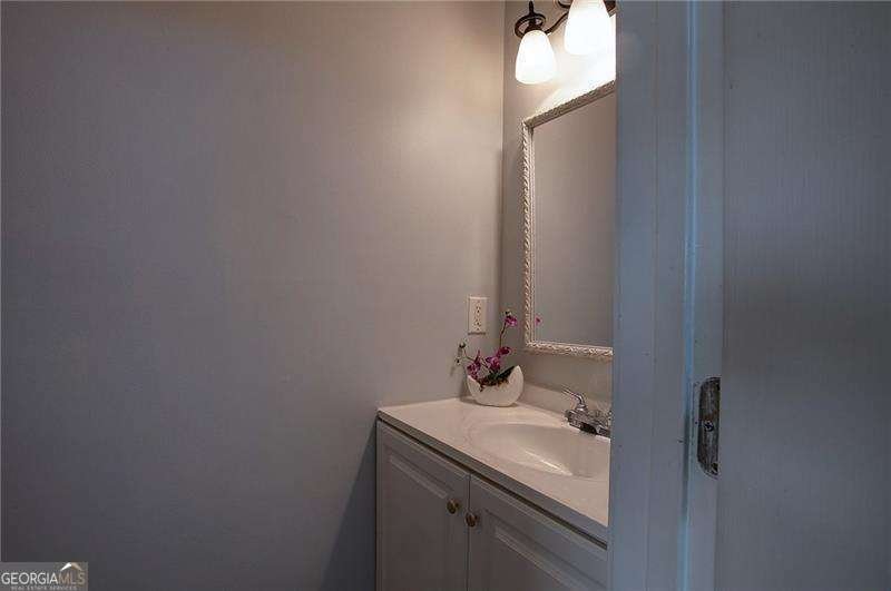 13372 Harpley Court Alpharetta - Photo 7