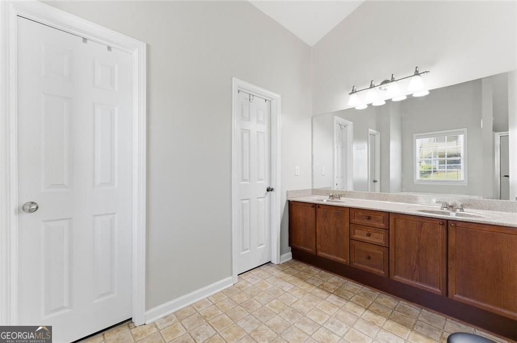584 Van Briggle Court Sugar Hill - Photo 24