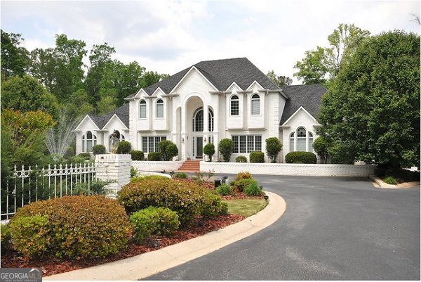 170 Howard Oaks Drive Macon - main photo