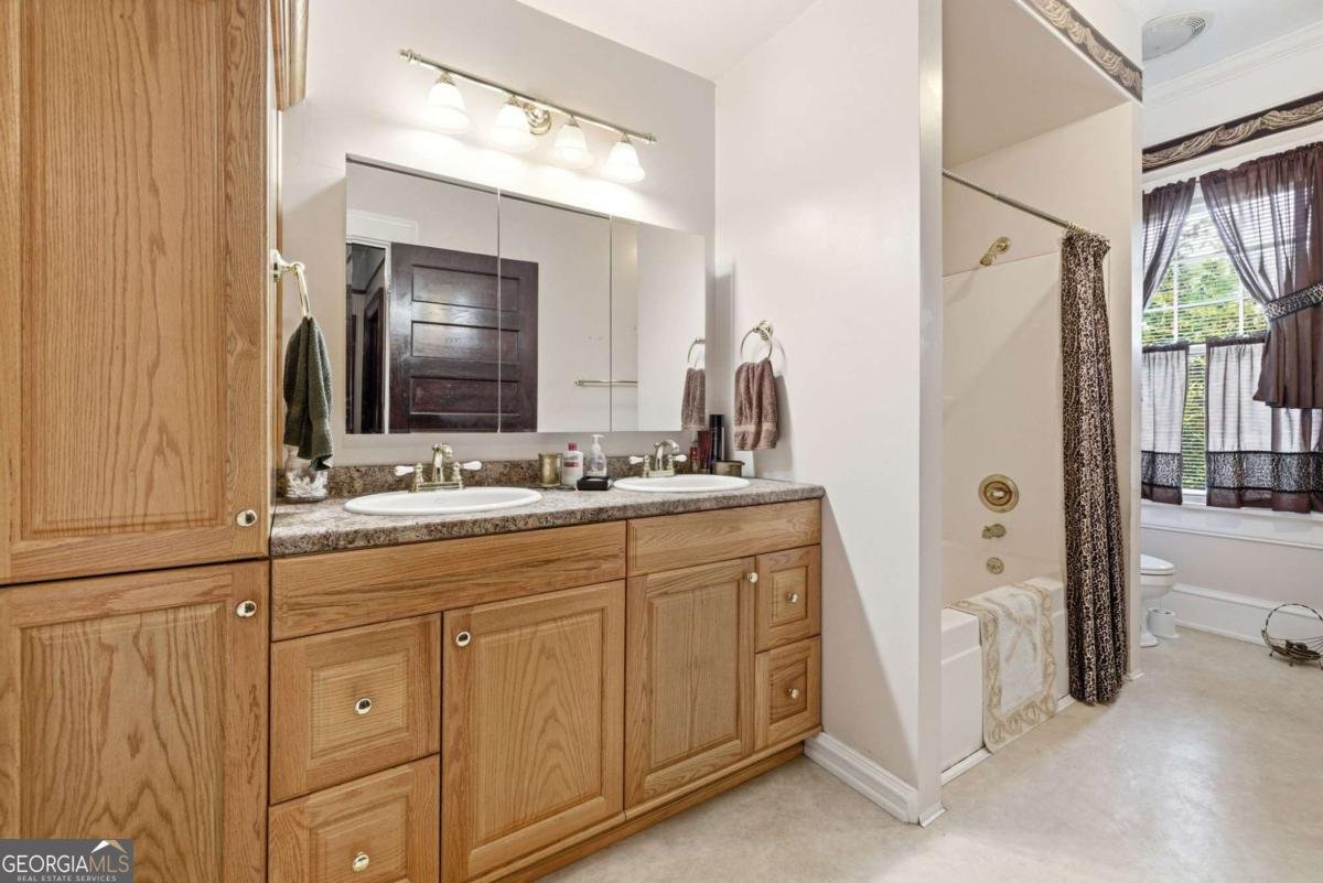 121 W Candler Street Winder - Photo 34