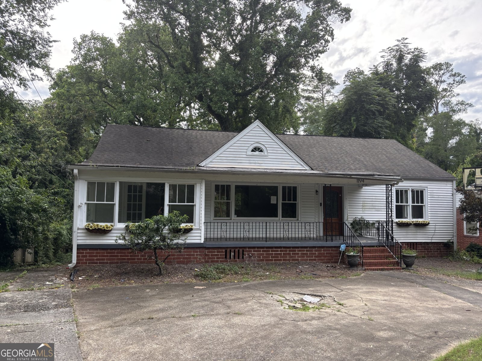 1194 Briarcliff Road Macon - main photo