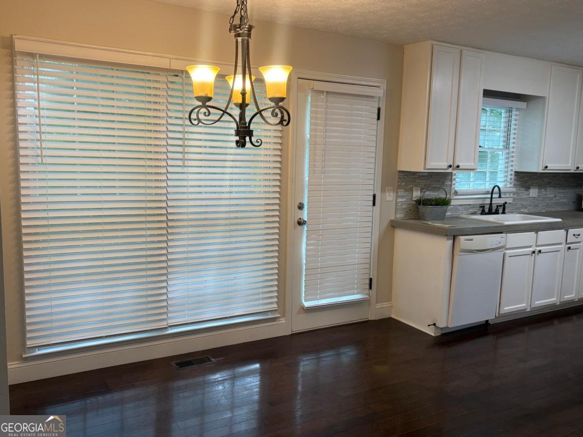 41 Red Oak Circle Dallas - Photo 6
