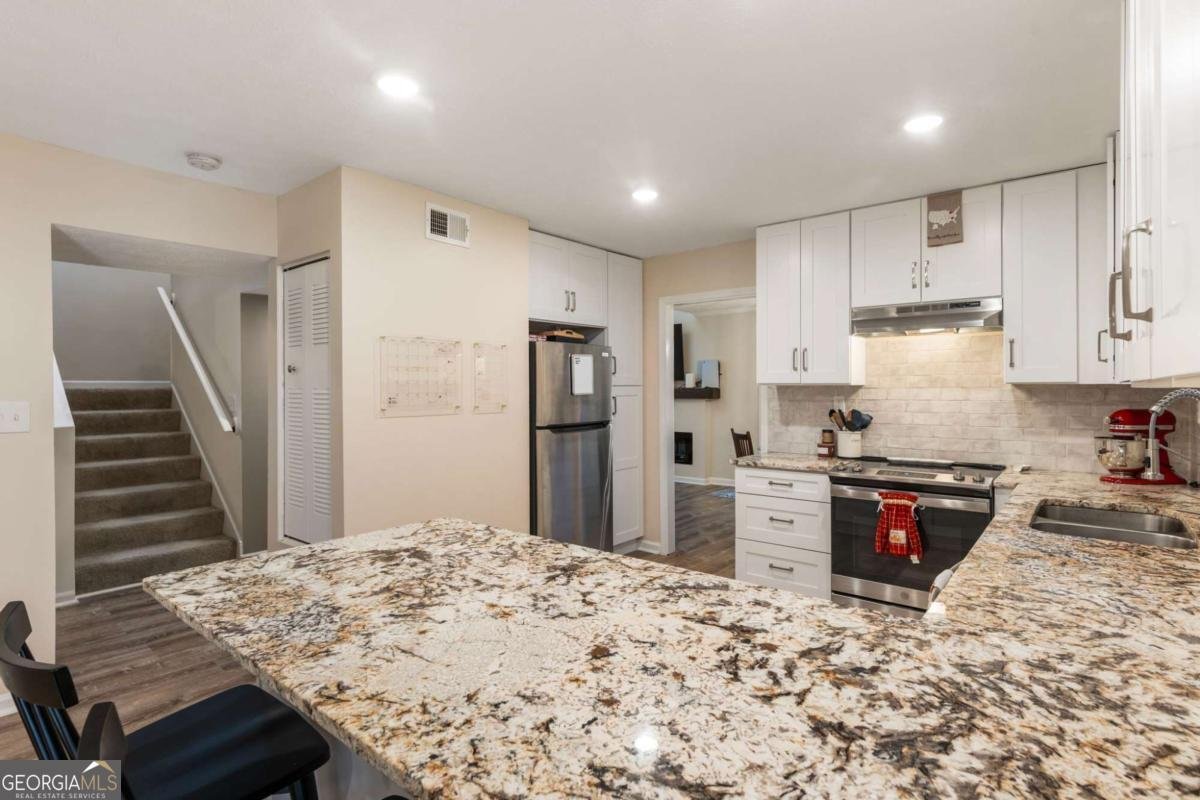 144 Woodhaven Way Alpharetta - Photo 12