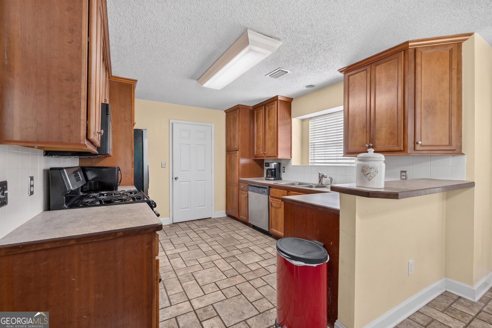 331 Tait Road Stockbridge - Photo 10