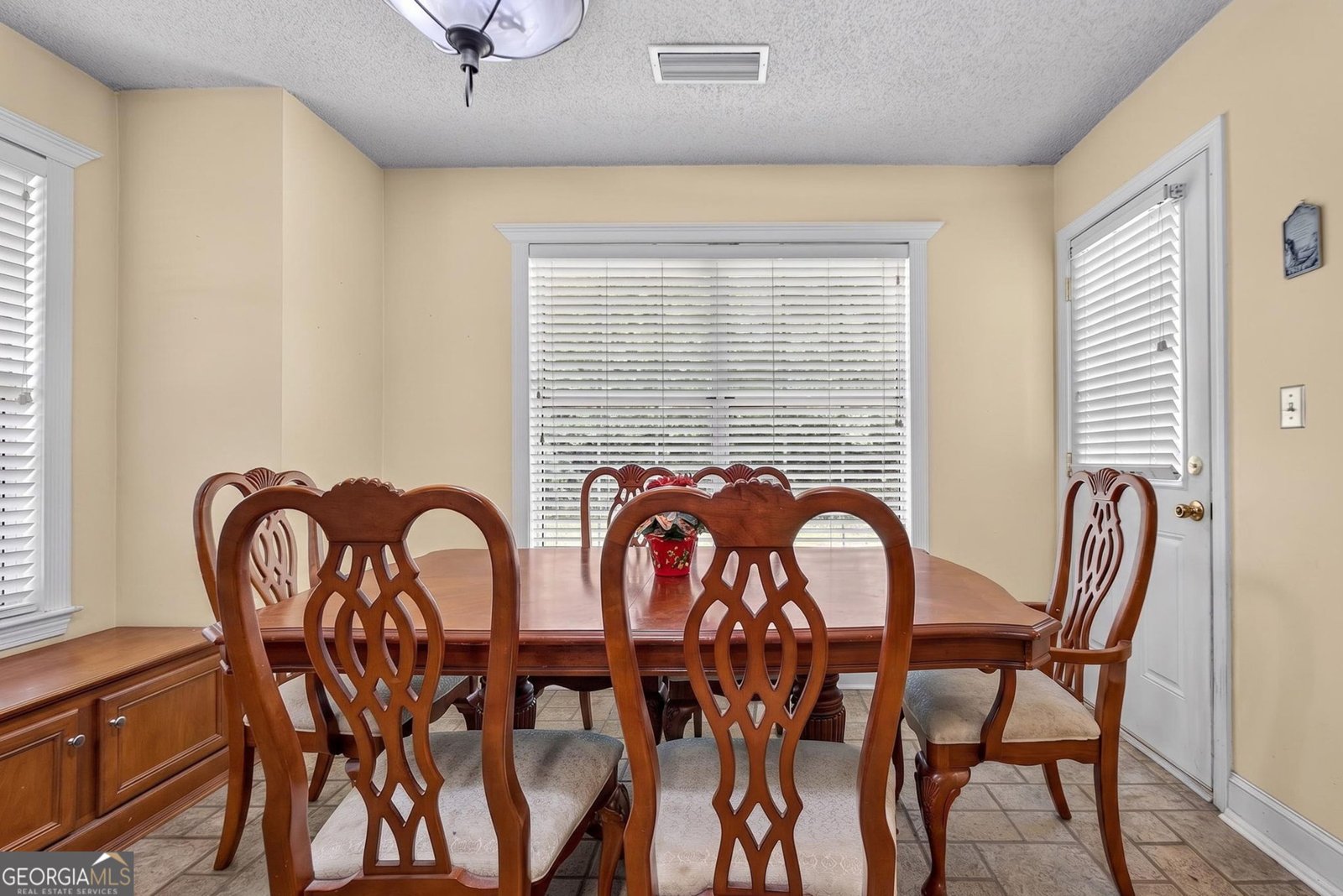 331 Tait Road Stockbridge - Photo 9