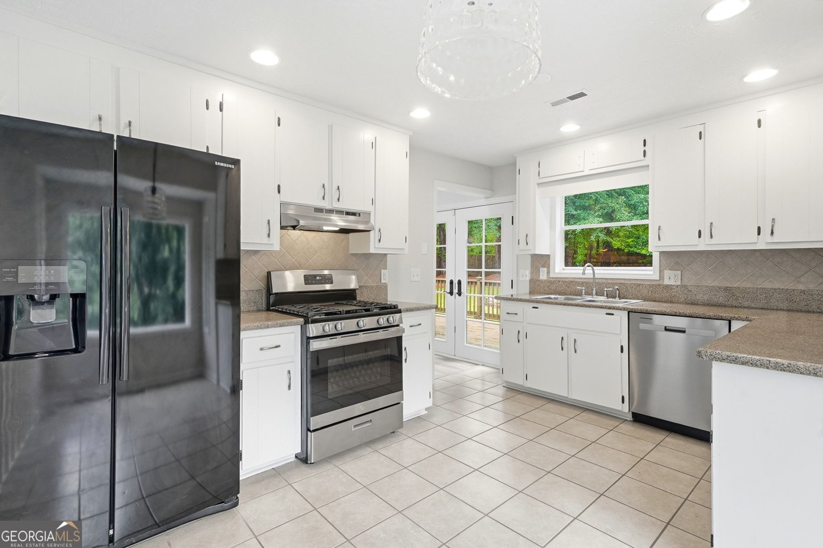 585 Rivercrest Drive Woodstock - Photo 19