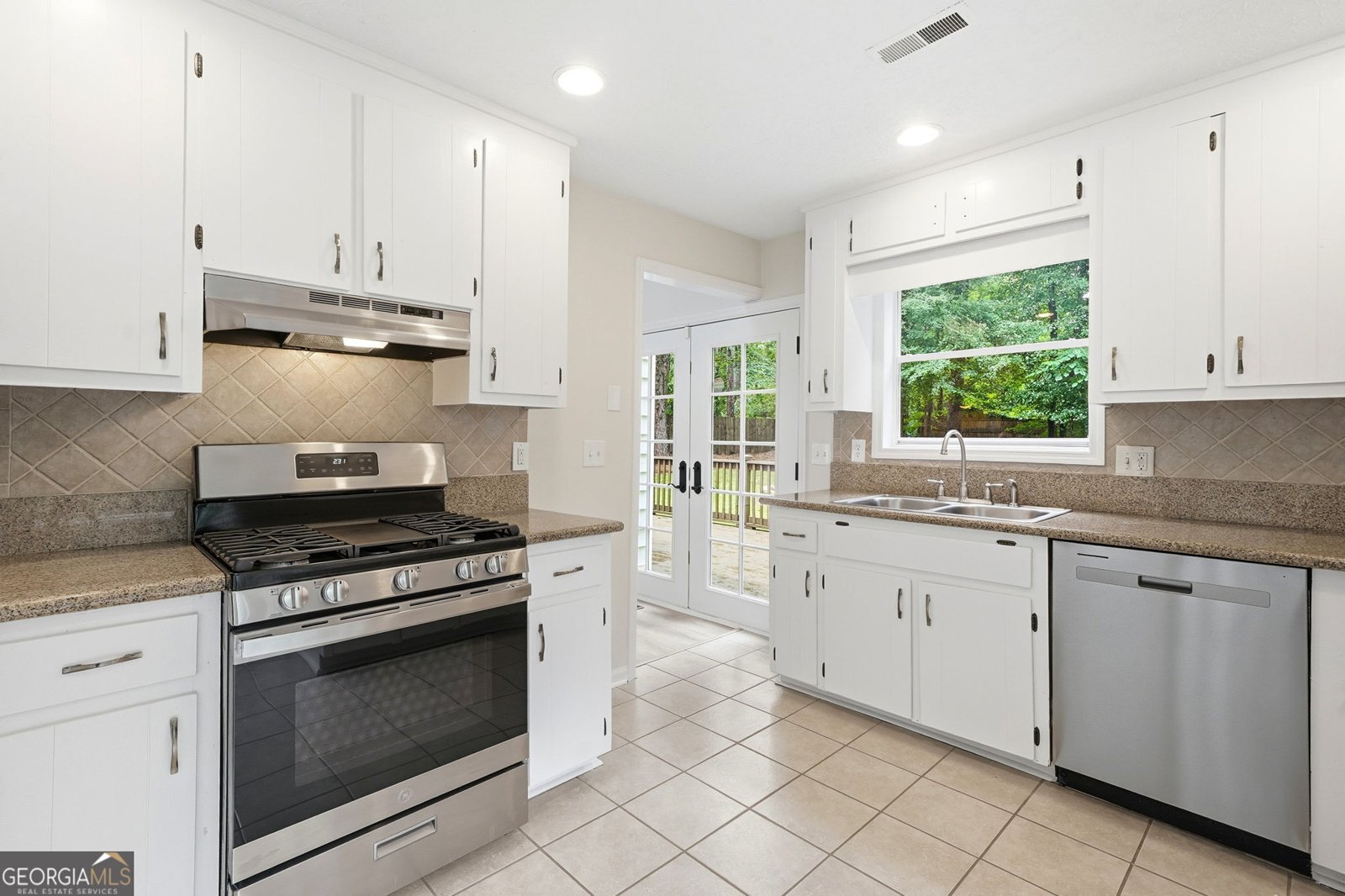 585 Rivercrest Drive Woodstock - Photo 21