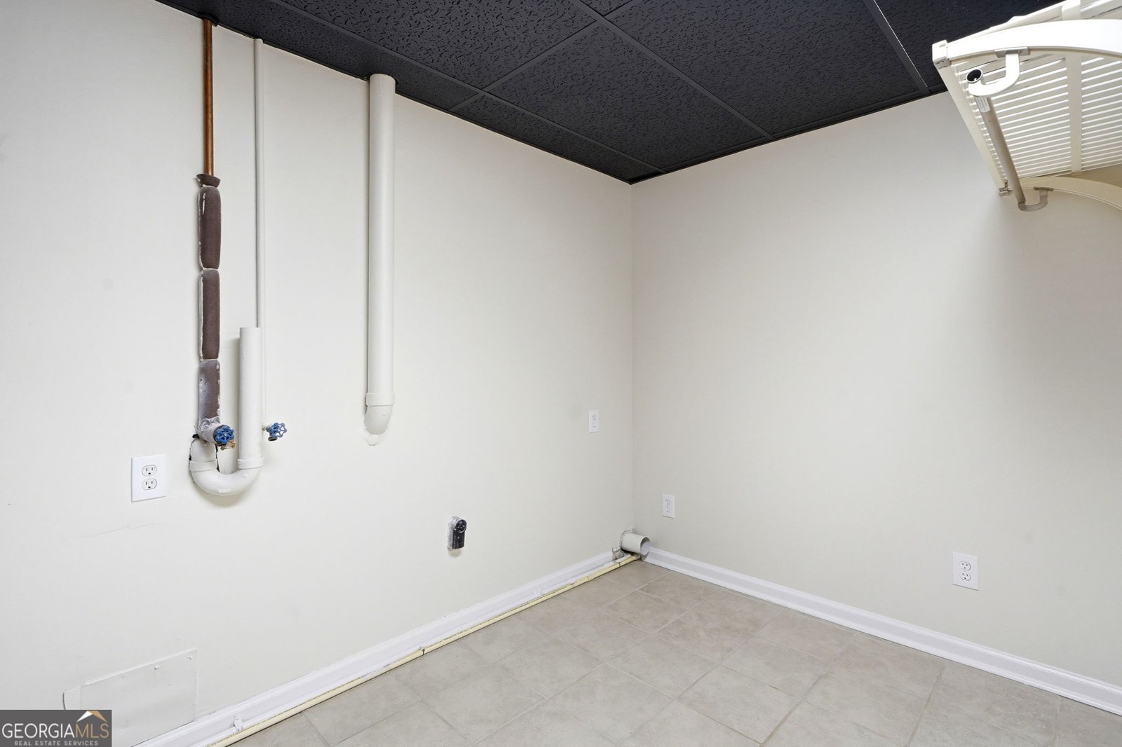 585 Rivercrest Drive Woodstock - Photo 36