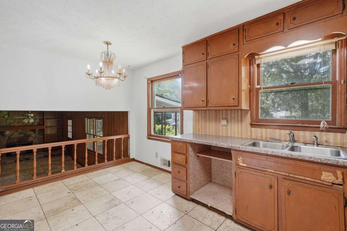 5894 Homestead Lane Norcross - Photo 12