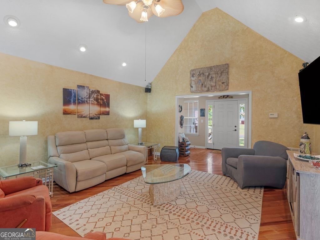 300 Farm View Court Locust Grove - Photo 10