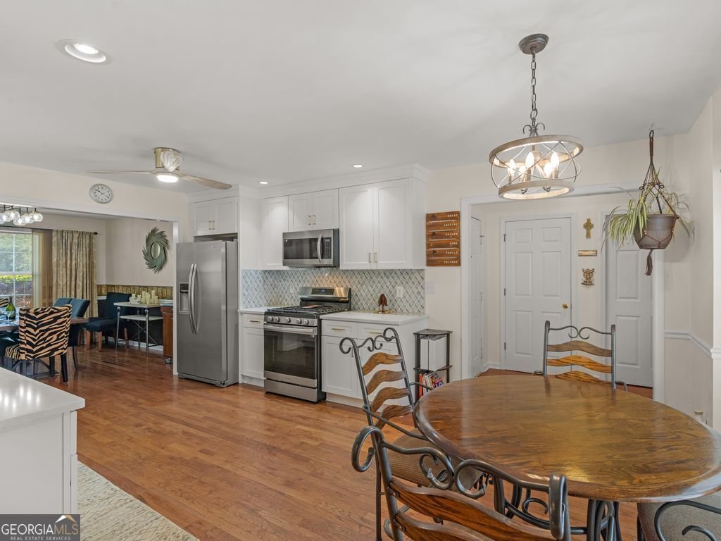 300 Farm View Court Locust Grove - Photo 15