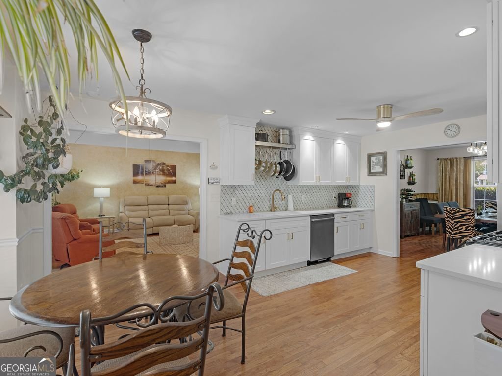 300 Farm View Court Locust Grove - Photo 16