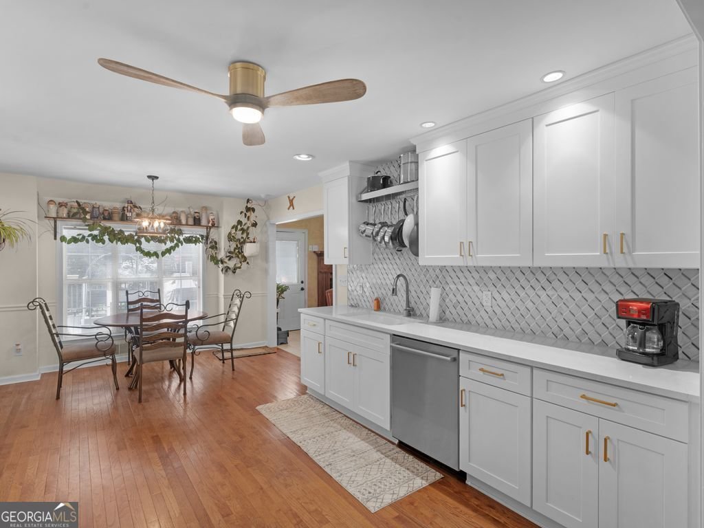 300 Farm View Court Locust Grove - Photo 17