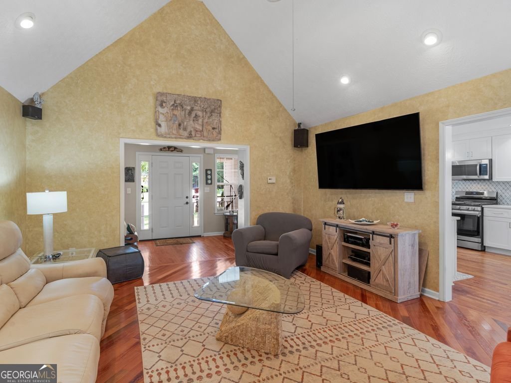 300 Farm View Court Locust Grove - Photo 9