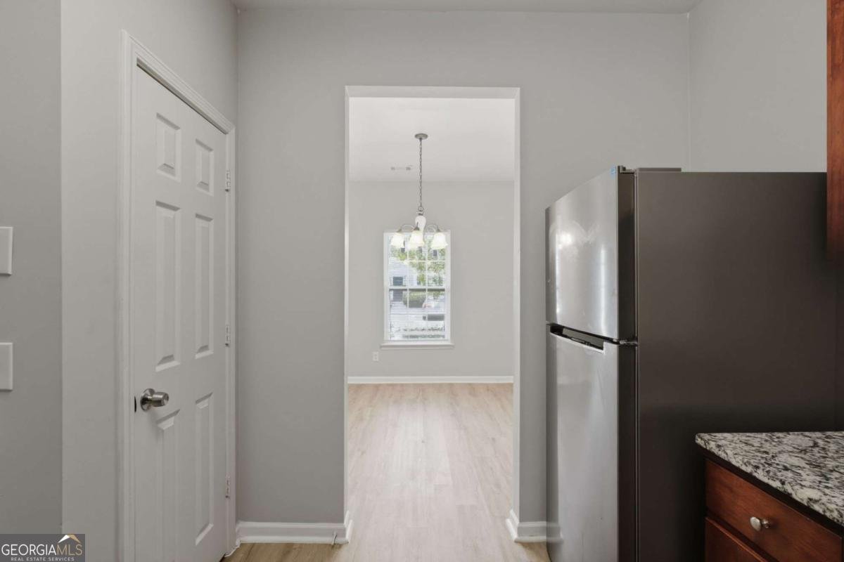 585 Mcwilliams Road Atlanta - Photo 7