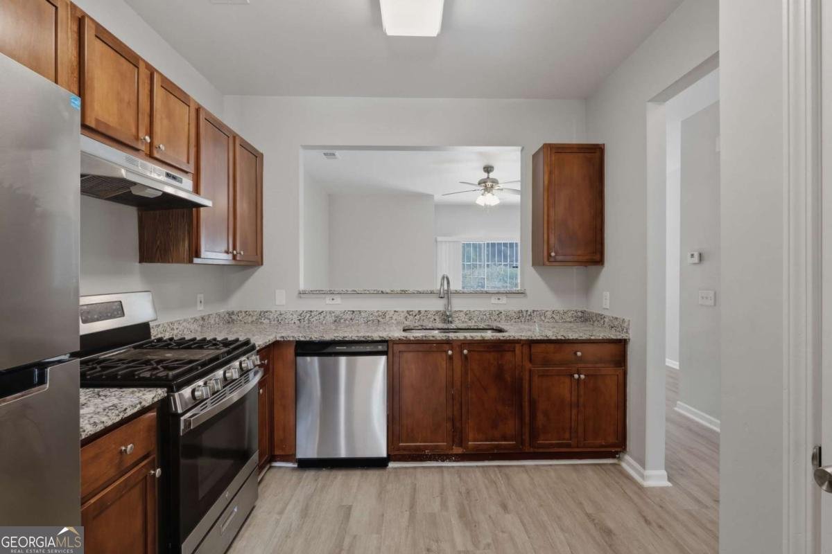 585 Mcwilliams Road Atlanta - Photo 8