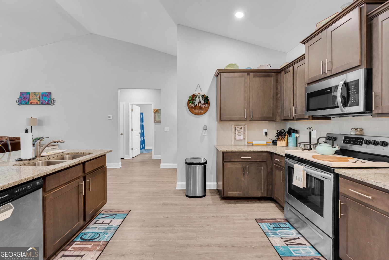 498 Brooks Village Drive Pendergrass - Photo 16