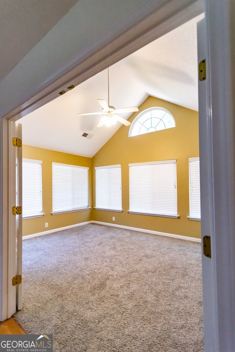 6107 Menlow Court Cumming - Photo 8