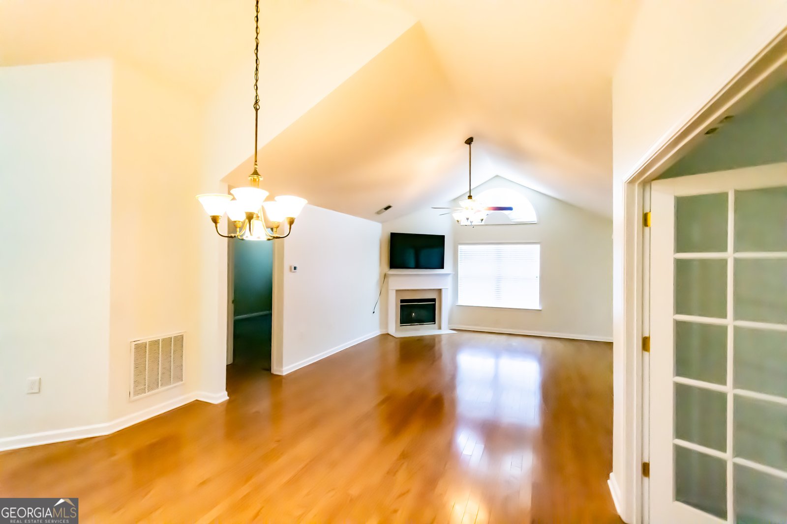 6107 Menlow Court Cumming - Photo 9