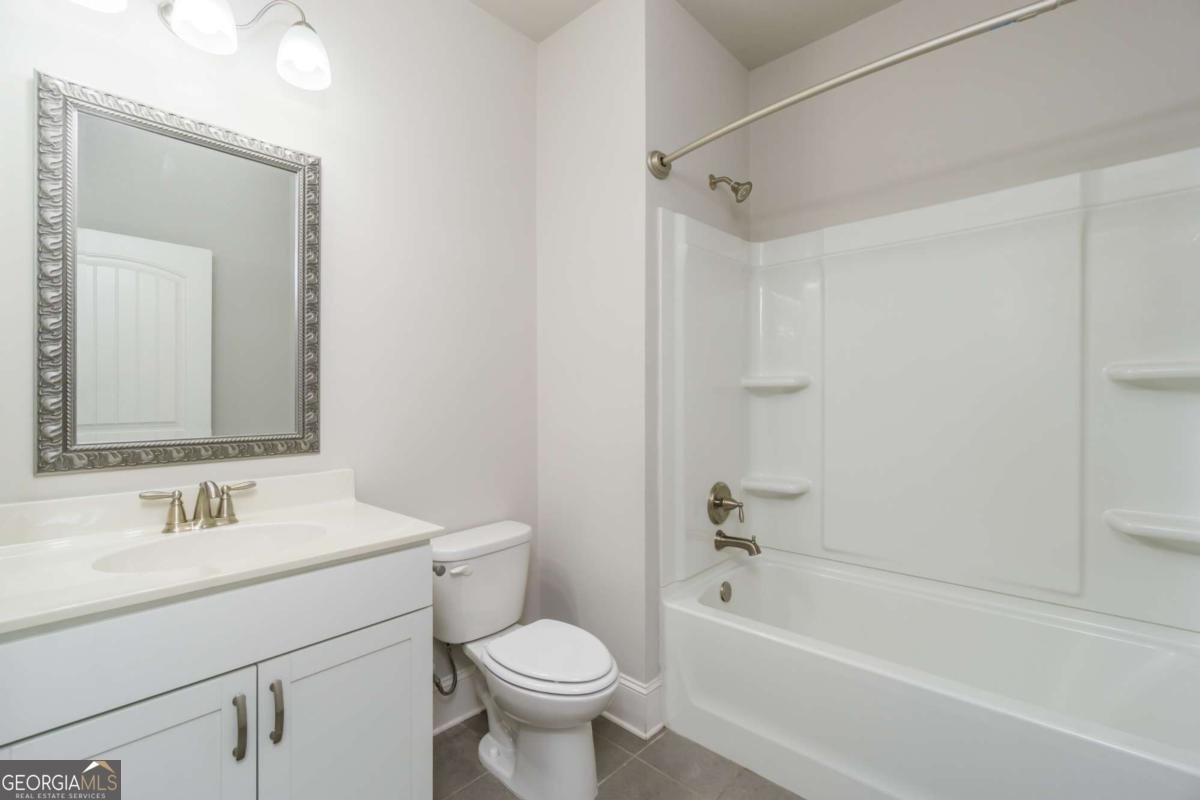 4368 Mantova Drive Buford - Photo 13