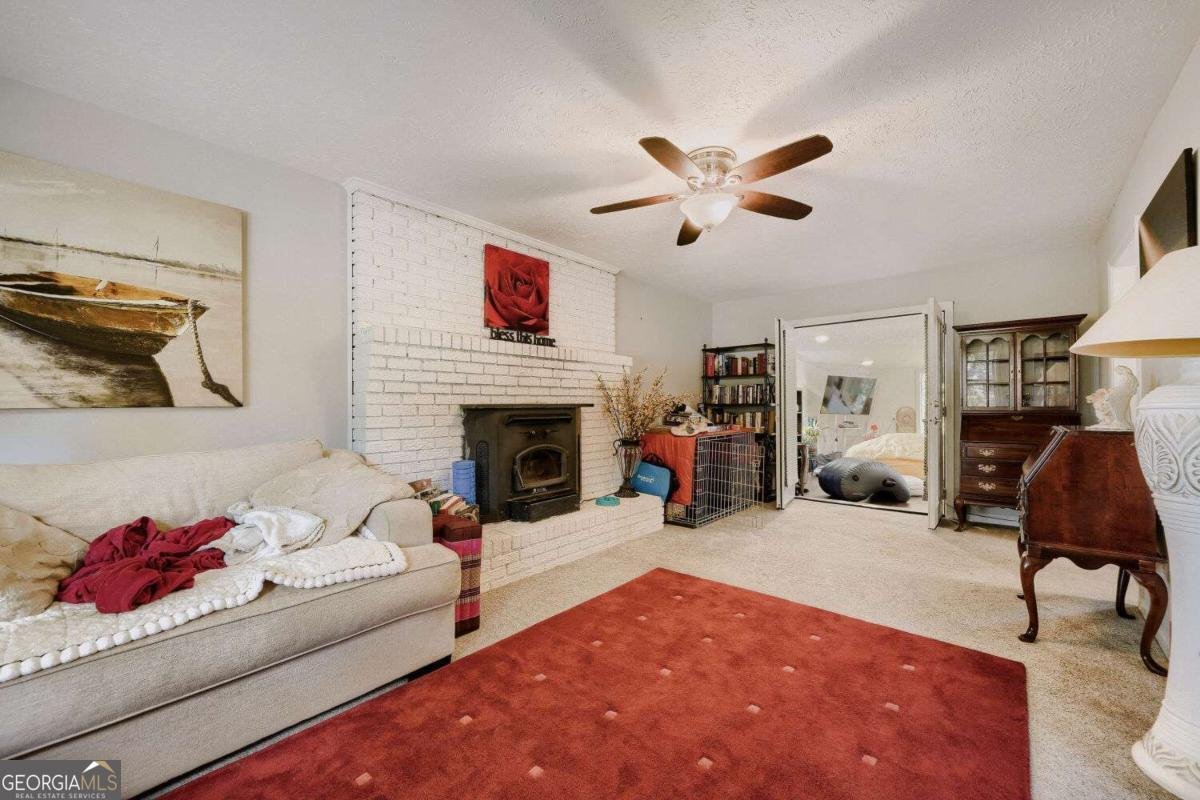 620 Ravenwood Drive Woodstock - Photo 6