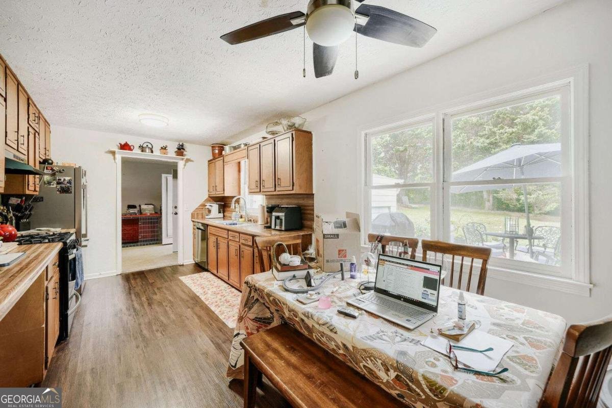 620 Ravenwood Drive Woodstock - Photo 8