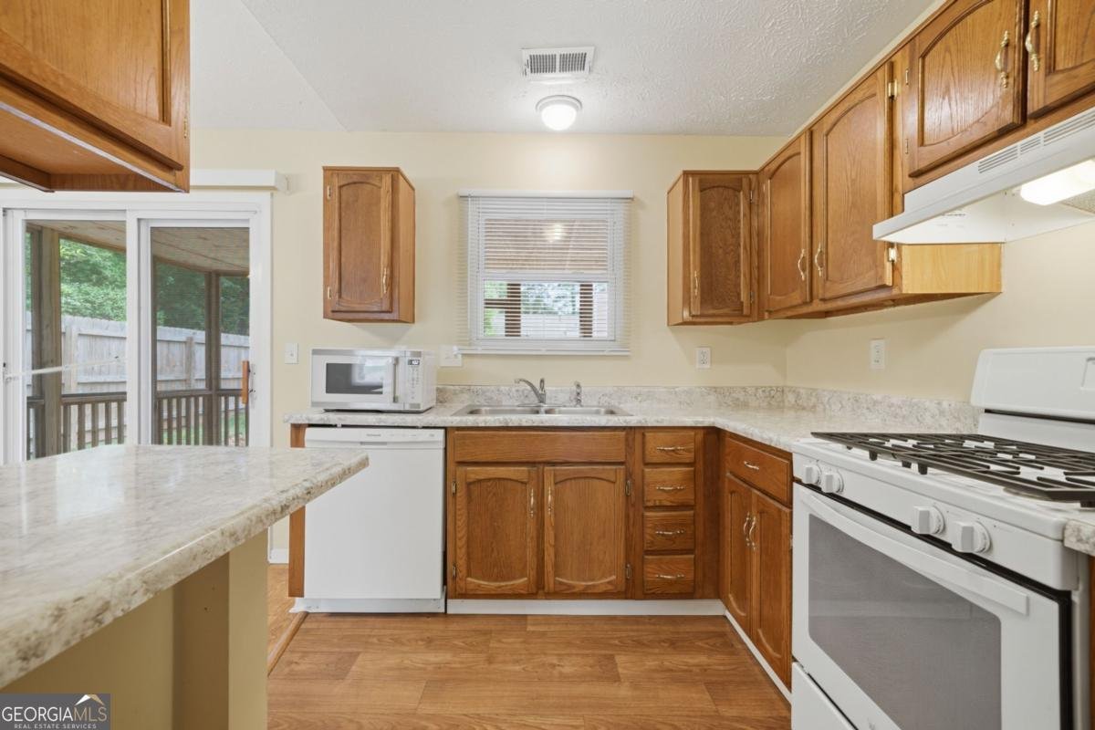 1615 Carrie Farm Court Kennesaw - Photo 21