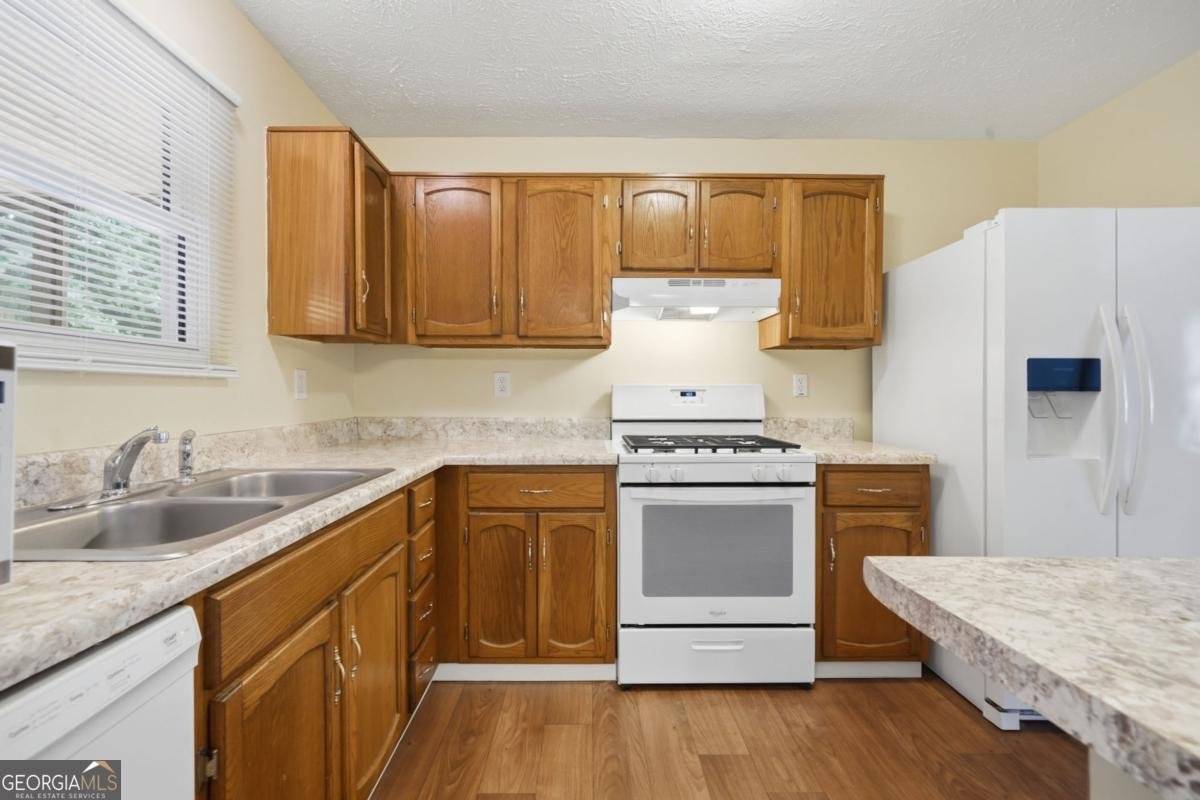 1615 Carrie Farm Court Kennesaw - Photo 6