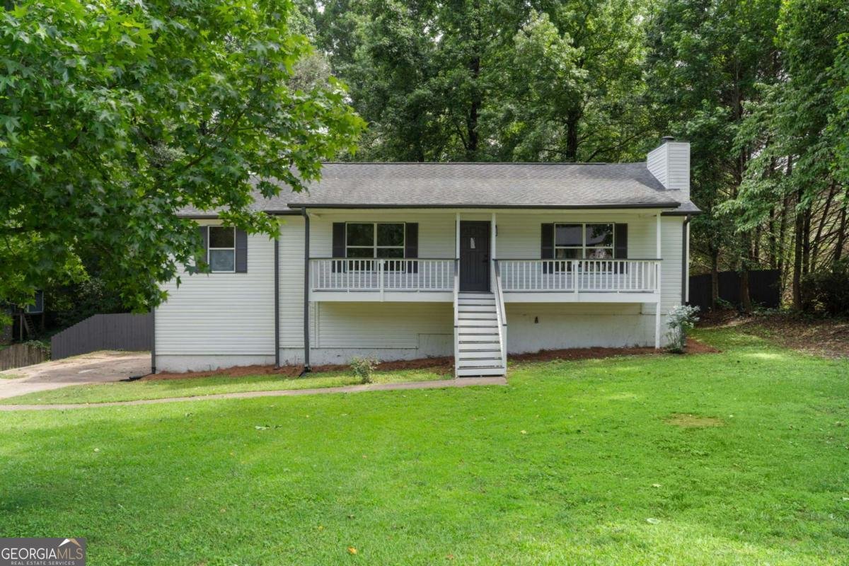 4553 Mars Court Acworth - main photo