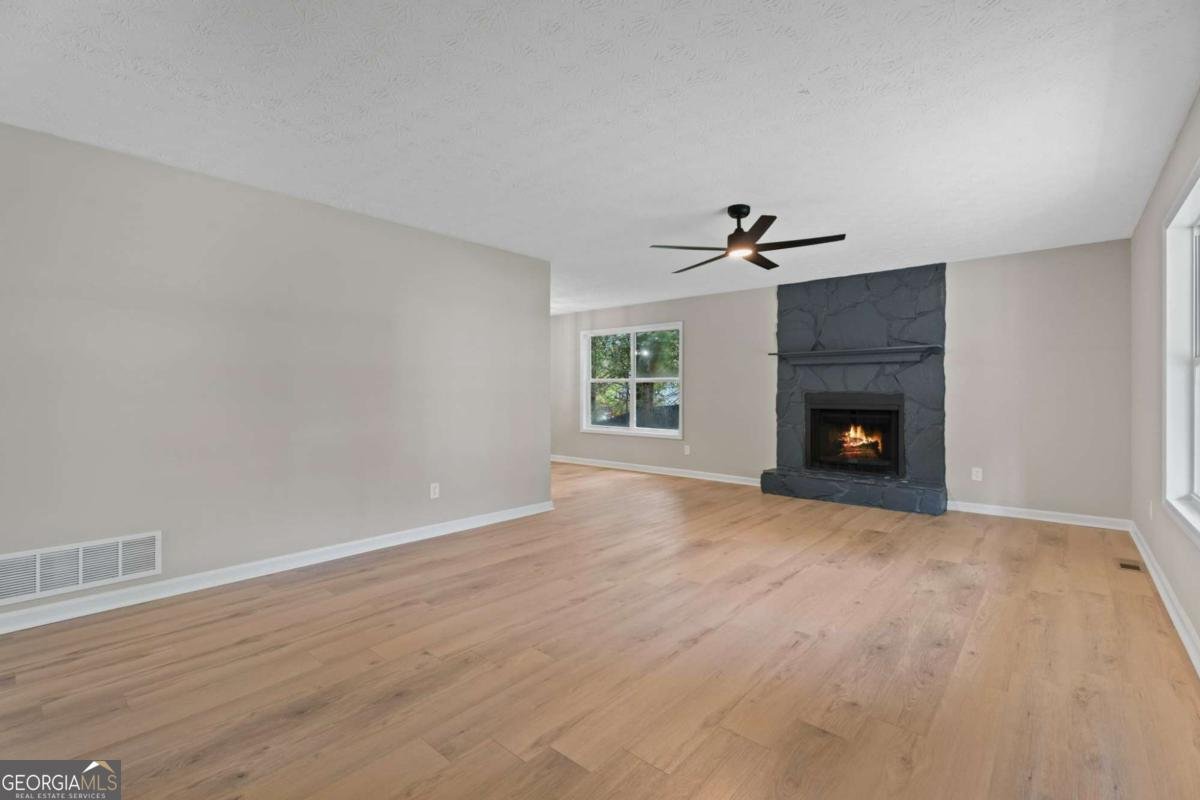 4553 Mars Court Acworth - Photo 7